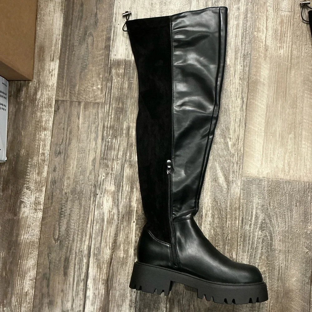 Dream Pairs Black Over-the-Knee Boots Size 10